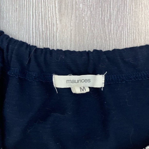 Maurice’s knit tank with patterned chiffon front & crocheted overlay size medium - Picture 3 of 4